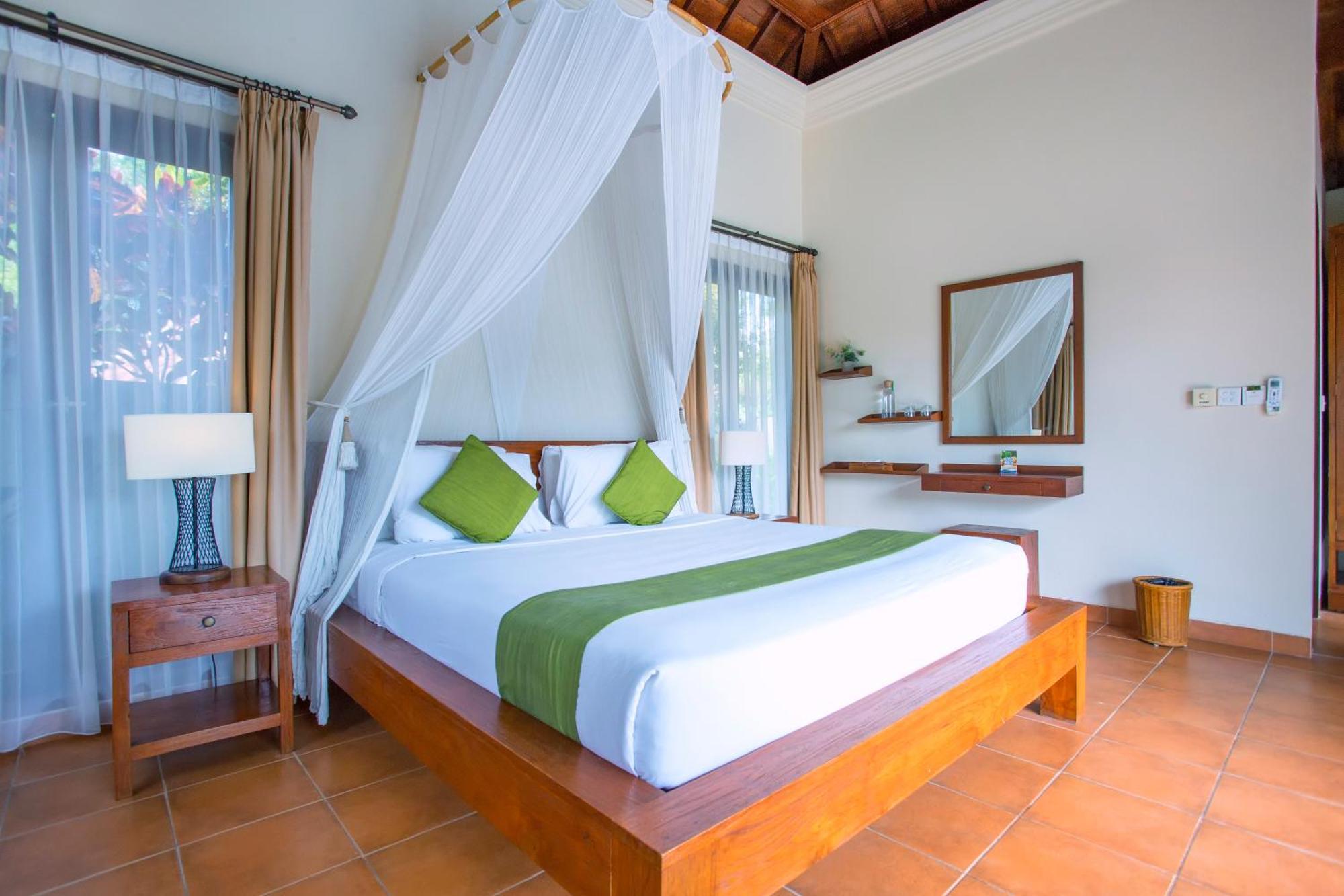Three-Bedroom Villa Private Pool